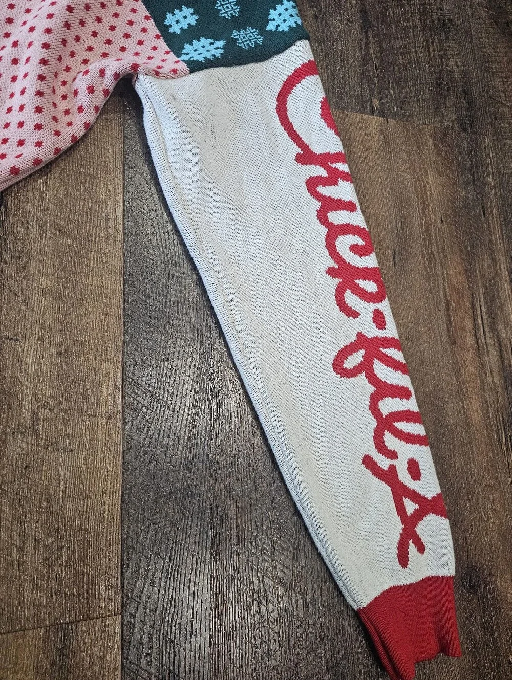 Chick Fil A Women's S Christmas Sweater 